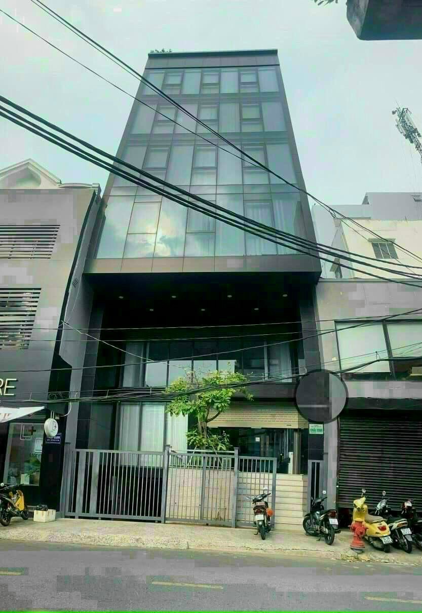 Cho thuê nhà mặt tiền Trần Hưng Đạo, DT: 7 x 25. KC: Trệt 2 lầu ST. Giá 130tr/tháng