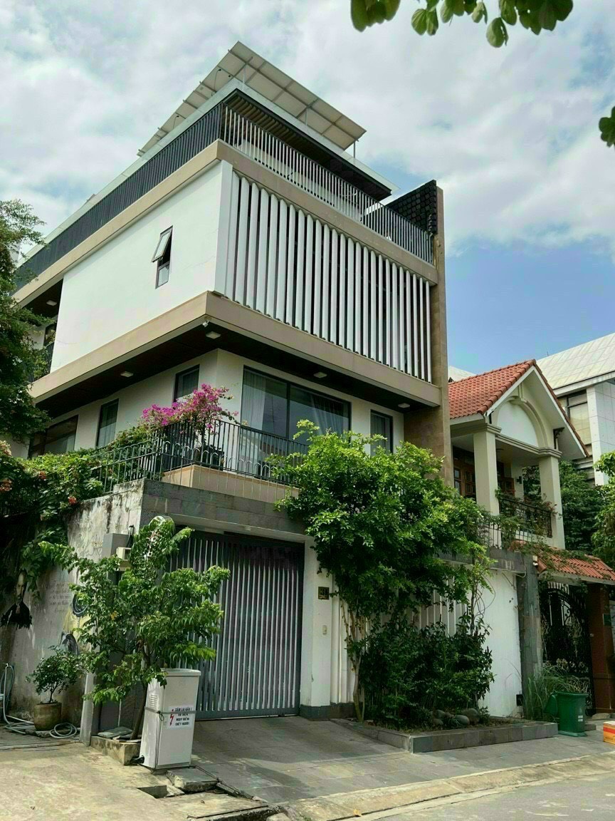 100m2