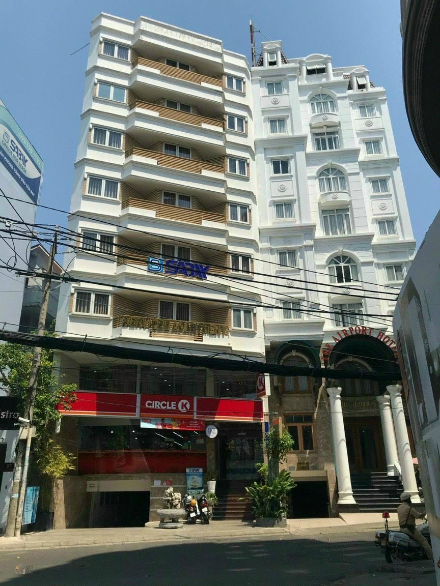 Cho thuê góc 2MT Lý Tự Trọng diện tích lớn 10x20 nhà 3 tầng, sàn suốt giá chỉ 80tr TL