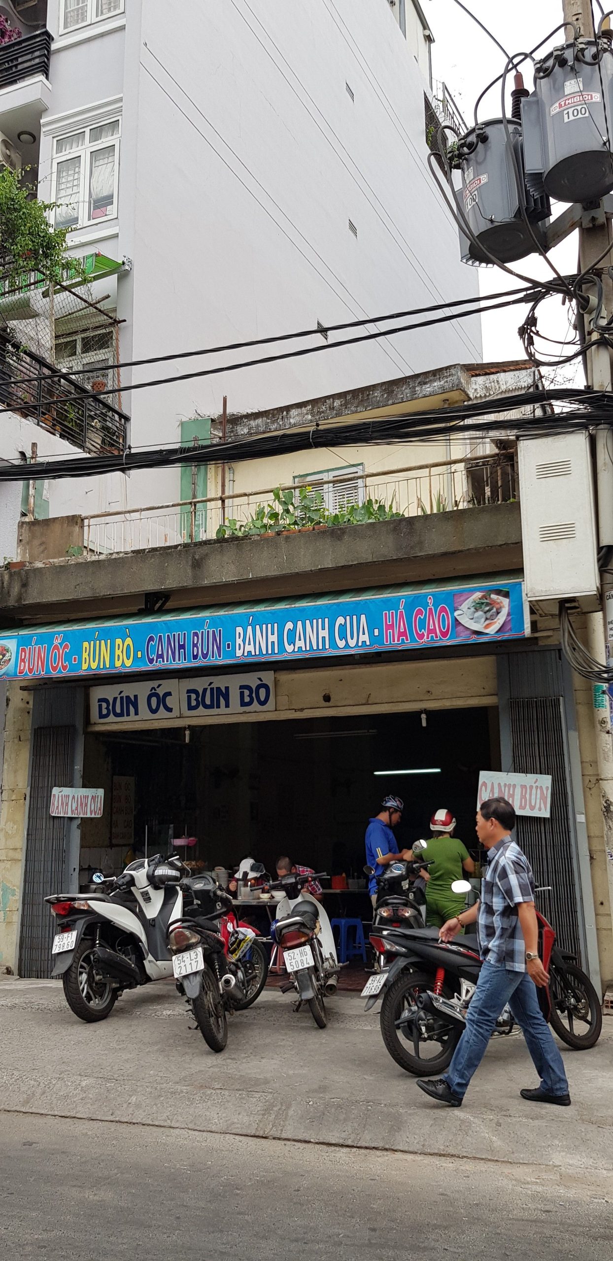 Bán nhà đường Hoàng Diệu, P.10, Q.PN, Dt: 8,5 x 35, 455,7m2, , 125 Tỷ.