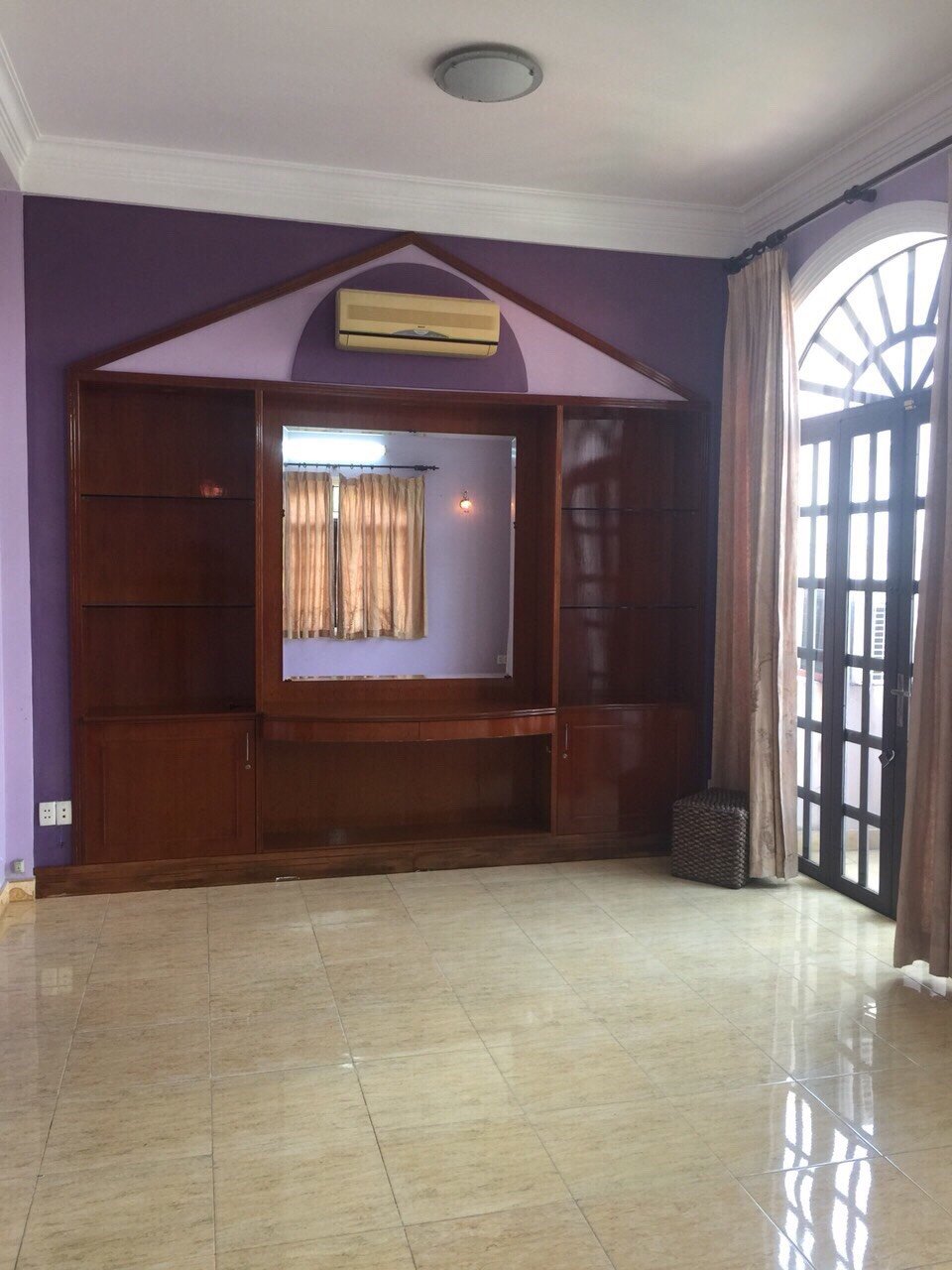 Siêu phẩm Biệt Thự sân vườn 160m2 vị trí MT Lam Sơn, P.2, Quận Tân Bình