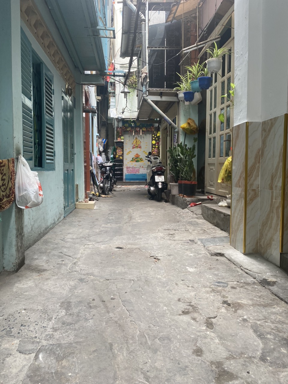 Với 2.85 có ngay nhà hẻm An Dương Vương, P.4, Quận 5