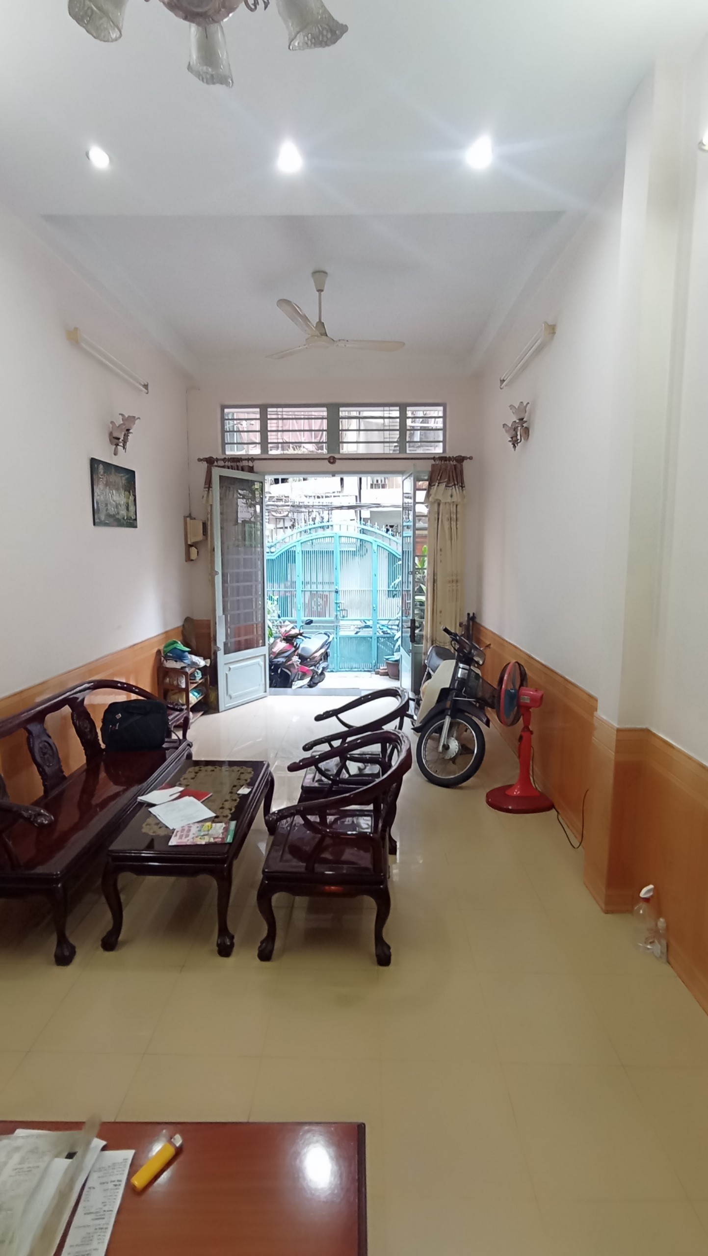 Cần tiền bán gấp nhà Lý Thường Kiệt, P7, Quận 11 Giá 8 tỷ