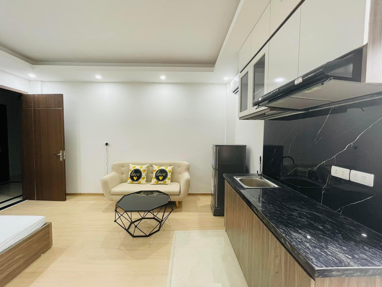 BÁN TÒA CCMN HOÀNG MAI CỰC ĐẸP 120M2 X 7 TẦNG THANG MÁY 22PKK GIÁ CHỈ 13 TỶ