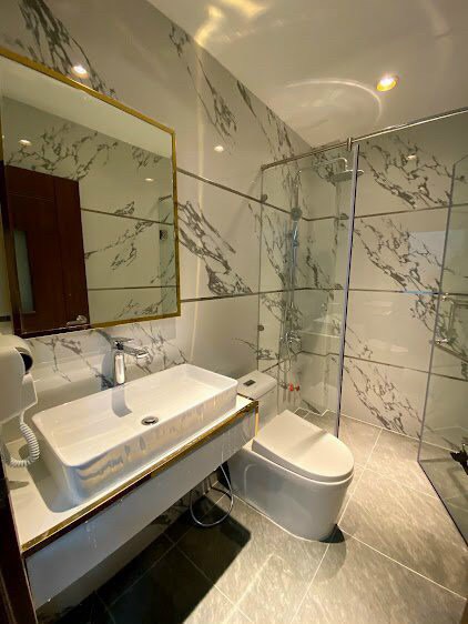 Bán Gấp tòa nhà 15 CHDV thu nhập 100tr/tháng, 4 x 25 6Tầng thang máy, giá 20.5 tỷ tl