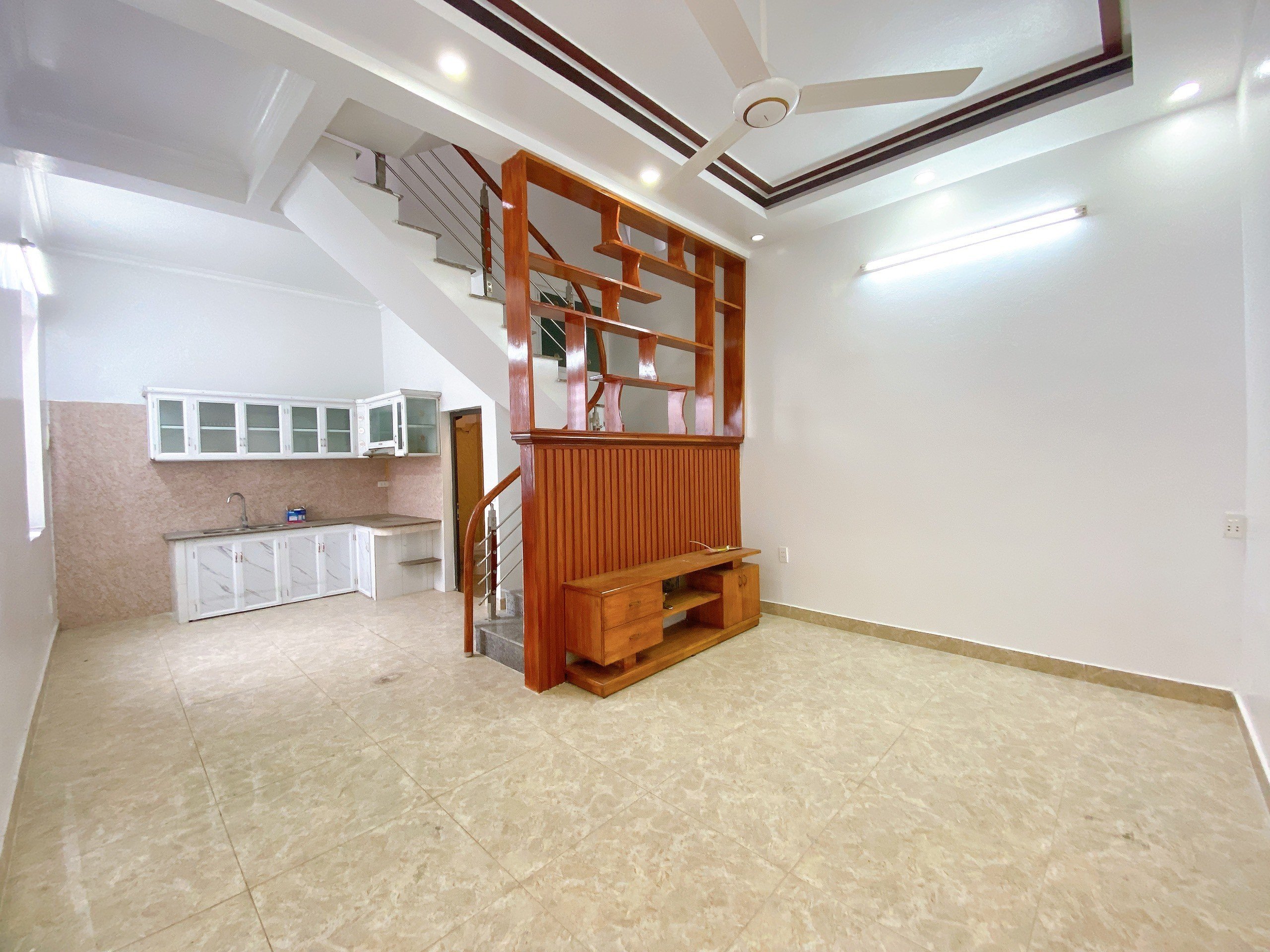 8.NHÀ ĐẸP THIÊN LÔI NGAY AEON HẢI PHÒNG 3 TẦNG ĐỘC LẬP