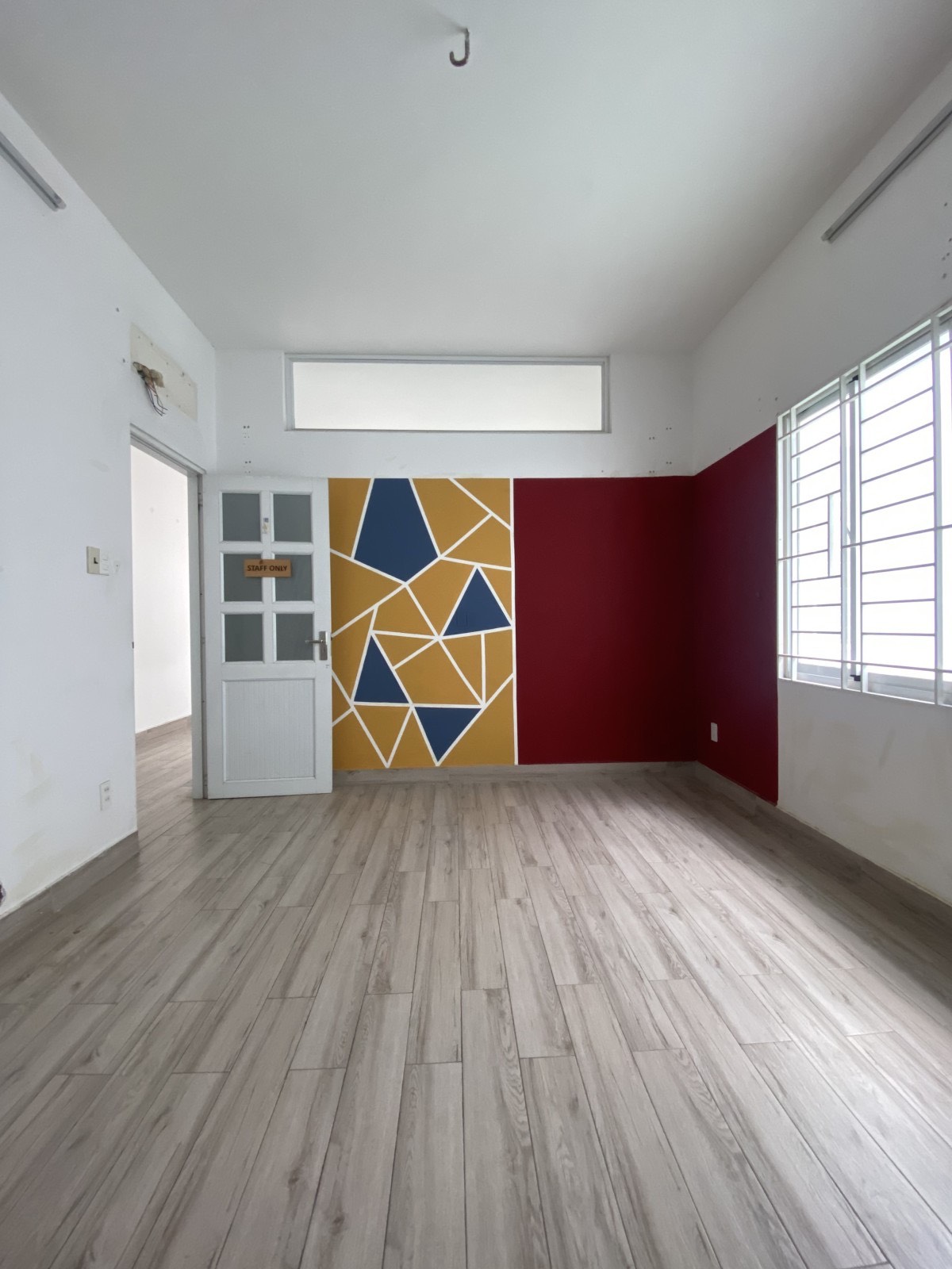 Giảm giá sâu, HXH Hoàng Hoa Thám, 8x13.5m, Khu VIP kinh doanh Hẻm 10m, 17 Tỷ TL