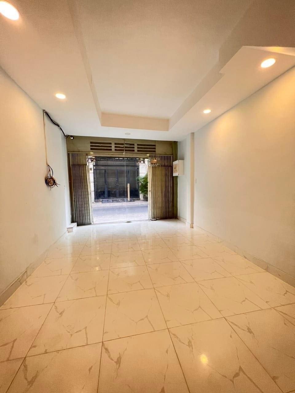  200m2