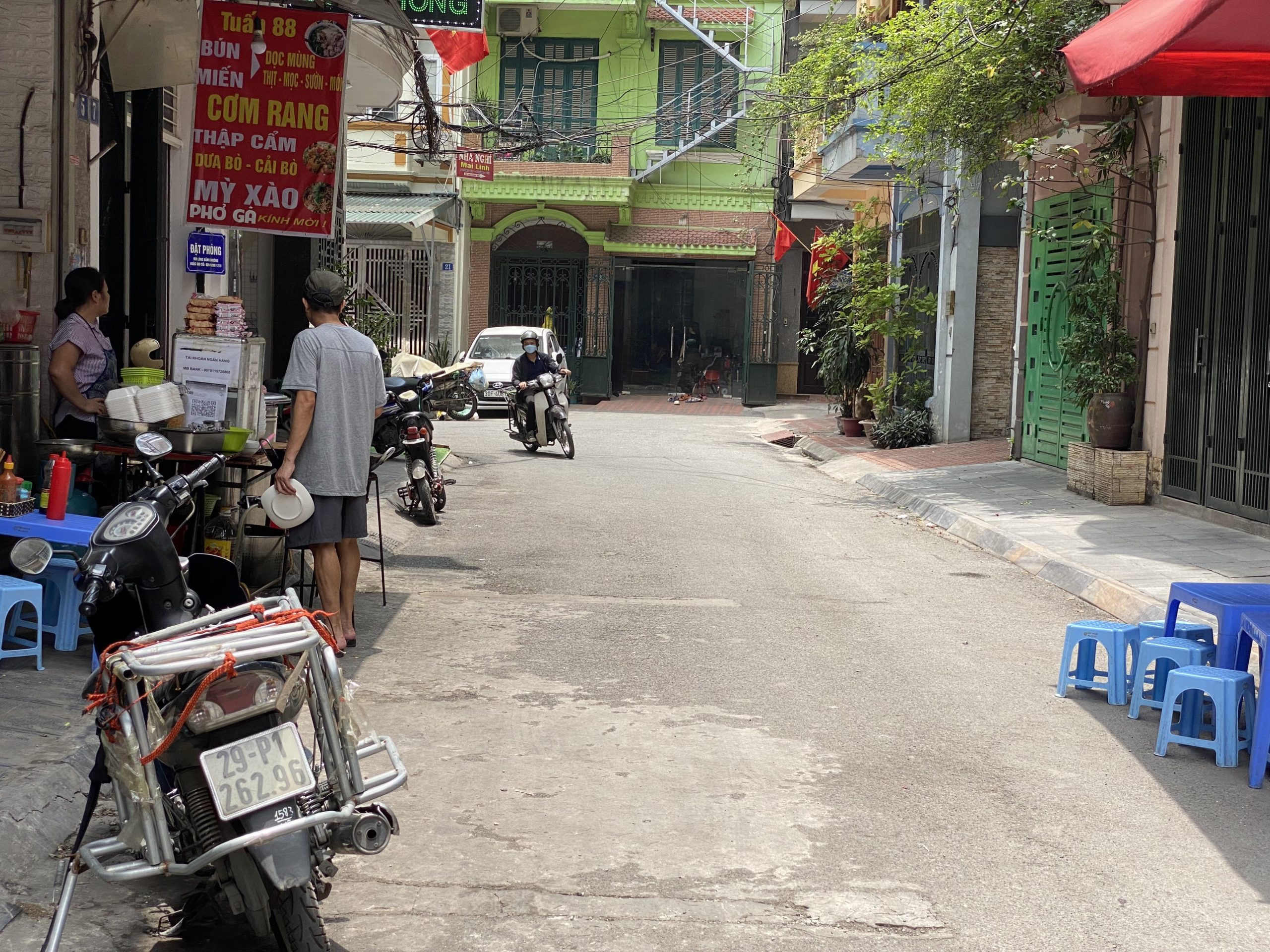 SIÊU PHẨM KINH DOANH-GIÁ CỰC RẺ-OTO TRÁNH-KHU LIỀN KỀ HOÀNG NGÂN-65M2-CHỈ 15,7TỶ