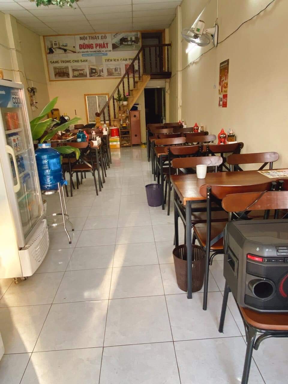 Do gia đình có chuyện nên hiện tại tinh thần không ổn để tiếp tục kinh doanh.Cần sang lại tiệm Mì Vịt Tiềm