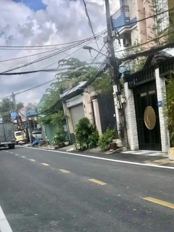 BÁN NHÀ QUẬN 7, HẺM XE TẢI NGUYỄN THỊ THẬP - NGANG 4,5M, 64M2, 2 TẰNG - 8 TỶ 650 - 0906885823