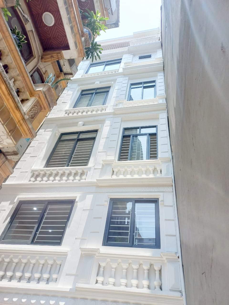 BÁN NHÀ NGÕ 508 ĐƯỜNG LÁNG ĐỐNG ĐA NGÕ ÔTÔ TẢI, CÁCH NHÀ 30M.