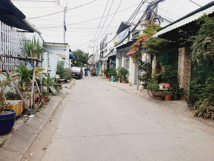 CHỈ 3 TỶ NHỈNH. DT 61M. HẺM 6M - 2 XE HƠI TRÁNH - KINH DOANH BUÔN BÁN - SỔ HỒNG RIÊNG - NỞ HẬU NHẸ CỰC ĐẸP LÊ VĂN