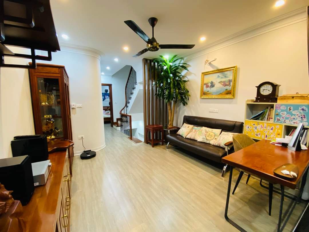 NGÕ 103 PHÁO ĐÀI LÁNG ĐỐNG ĐA NHÀ ĐẸP, HAI MẶT SIÊU THOÁNG,