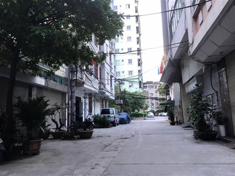 NGUYỄN XIỂN THANH XUÂN PHÂN LÔ TRƯỚC NHÀ 3 Ô TÔ TRÁNH CÁCH PHỐ 100M