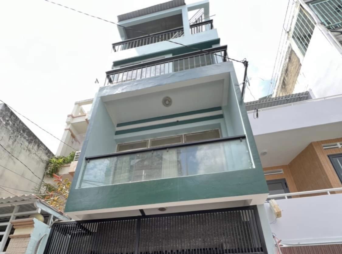 HXH CMT8, khu VIP hẻm thông, 62m2 4 Tầng 6PN, ở và kinh doanh, 11.7 Tỷ TL