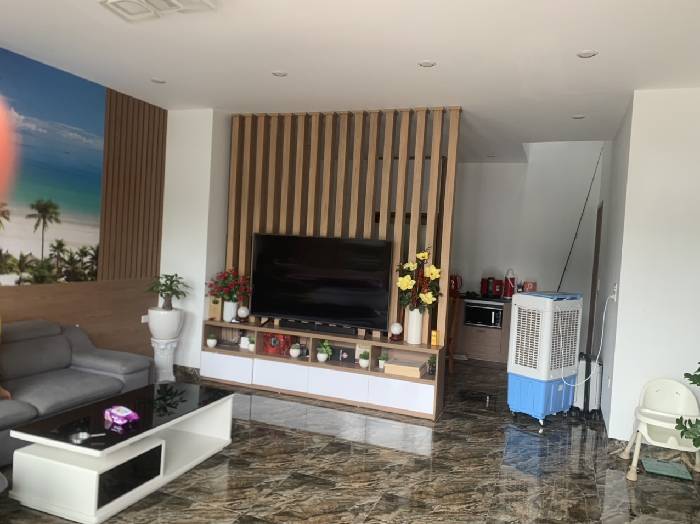 VIEW hồ Long Biên, yên tĩnh ở sướng,nhà đẹp, xây hiện đại 55m2, mặt tiền 6,6m, 8.7tỷ