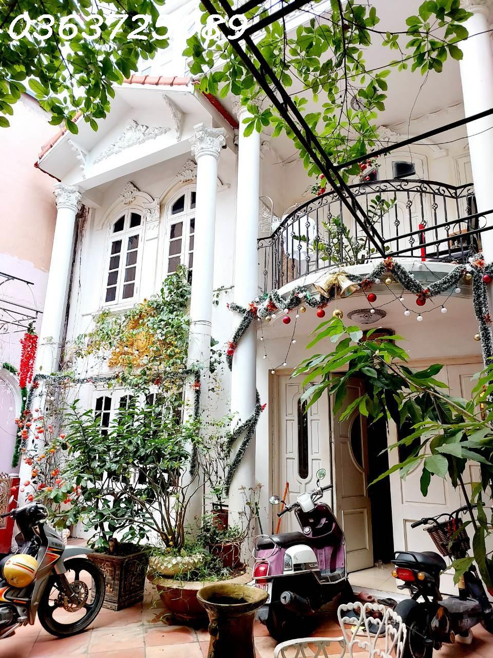 Bán nhà tại đầu đường Ngọc Thụy, Long Biên,Gần Mipec Long Biên