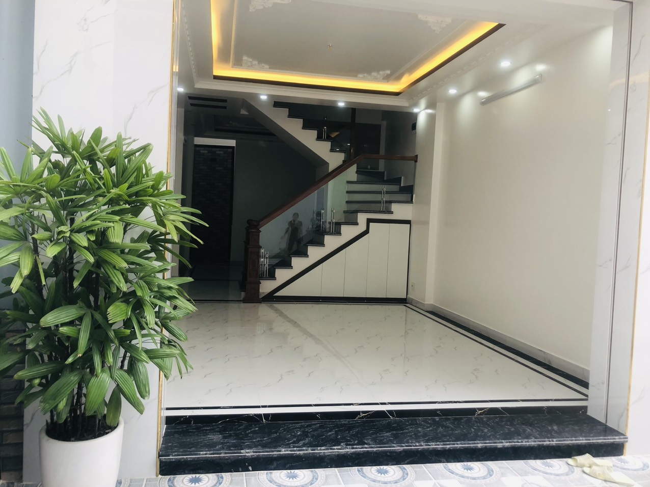 Bán nhà phố Thiên Lôi gần Cầu Rào , diện tích 45m 4 tầng, GIÁ 3 tỉ mới tinh, ngõ cực nông