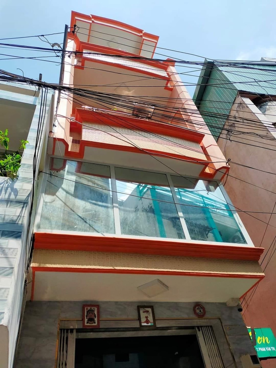 NHÀ 5 TẦNG , HẺM THÔNG NỘI BỘ , KHU AN NINH-PHƯỜNG 3- QUẬN 6- NGAY TRUNG TÂM CHỢ LỚN- GIÁP QUẬN 5- 6PN- 4TOILET- CHỈ