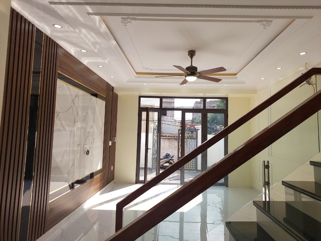 Bán nhà xây mới độc lập 80m2 x 4 tầng ngõ Bùi Thị Từ Nhiên, Đông Hải 1 giá 3.19 tỷ