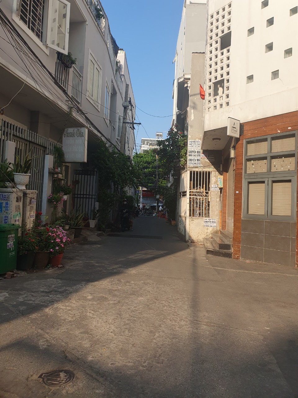 Nhà nát, HXH Nguyễn Xí, 6x9m 2 Tầng cũ tiện xây mới cao tầng, 6.95 Tỷ TL