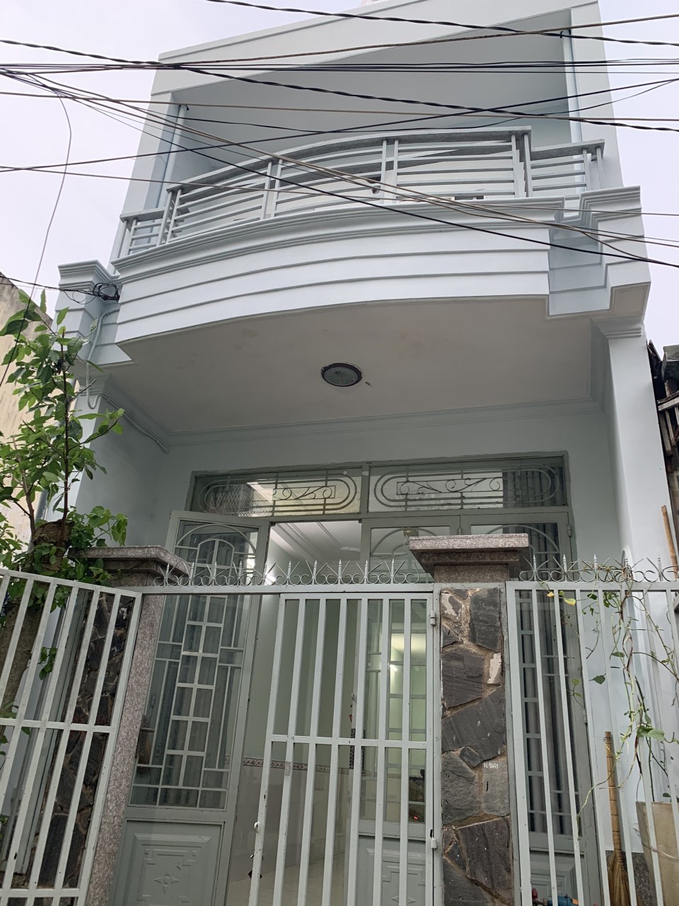 TRƯỚC LỄ KHÁCH TRẢ 4.3 TỶ KHÔNG BÁN, GIỜ CẦN TIỀN HẠ GIÁ THẲNG 500TR BÁN NHÀ CHÍNH CHỦ HXH 5M NGAY THỐNG NHẤT