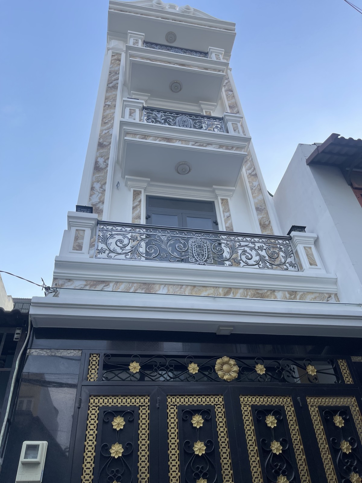 Nhà HXH Bình Hưng Hòa B, Bình Tân - 4 tầng 5PN giá chỉ hơn 4Tỷ