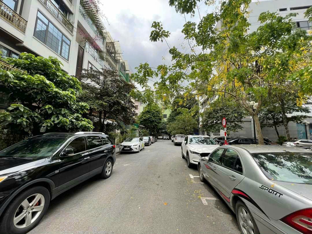 LIỀN KỀ NGUYỄN TRÃI THANH XUÂN - NHÀ SIÊU ĐẸP 5 TẦNG THANG MÁY- 92M2 5 TẦNG MĂT TIỀN 5,5M