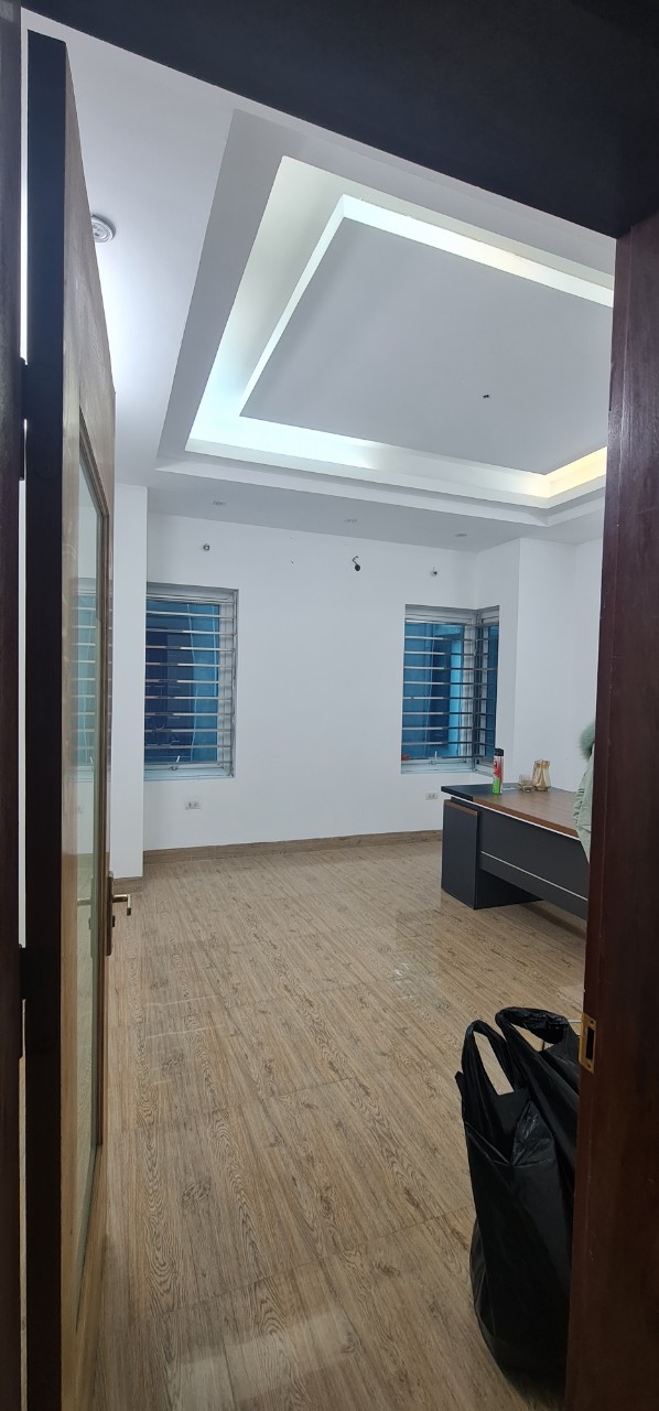 Cho thuê nhà LK Văn Phú 75m2 x 4 tầng, 15 triệu/tháng, ô Tô đỗ cửa