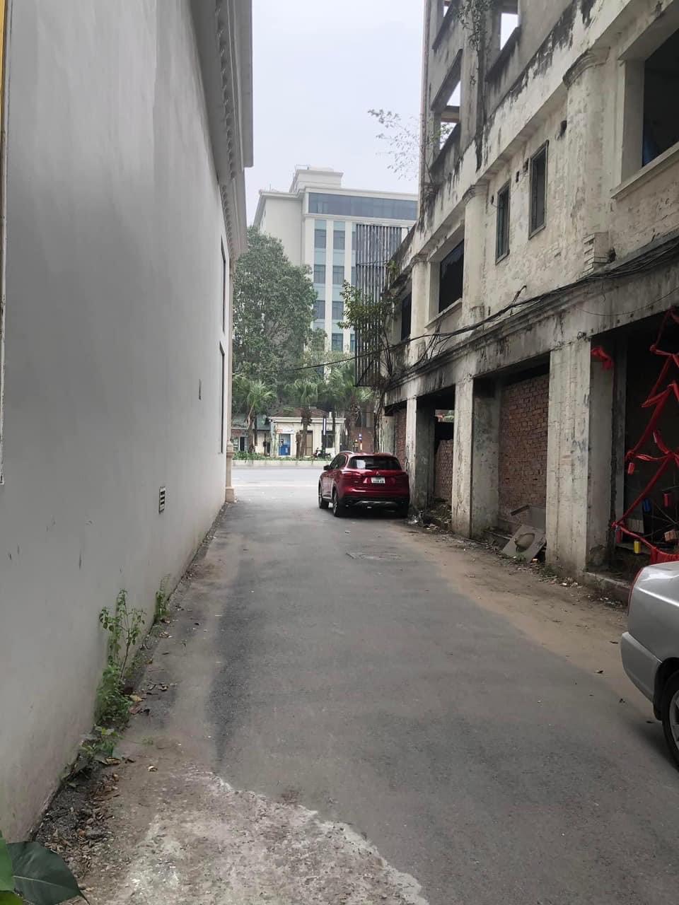 Mua đất Liễu Giai tặng biệt thự 4 tầng kinh doanh - khu phố vip Ba Đình - 183m² - MT 18m - 57 tỷ.