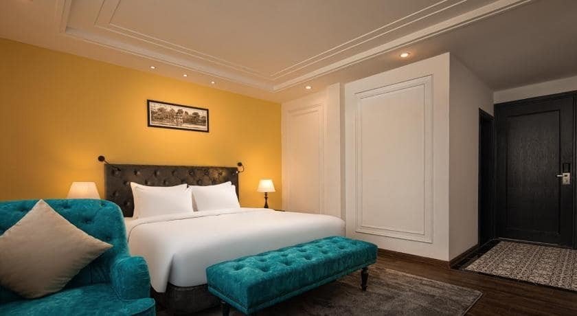 Bán Nhà Mặt Phố Lô Góc Văn Miếu Quốc Tử Giám 7 Tầng, Mặt Tiền Khủng, Đẳng Cấp Sang Xịn