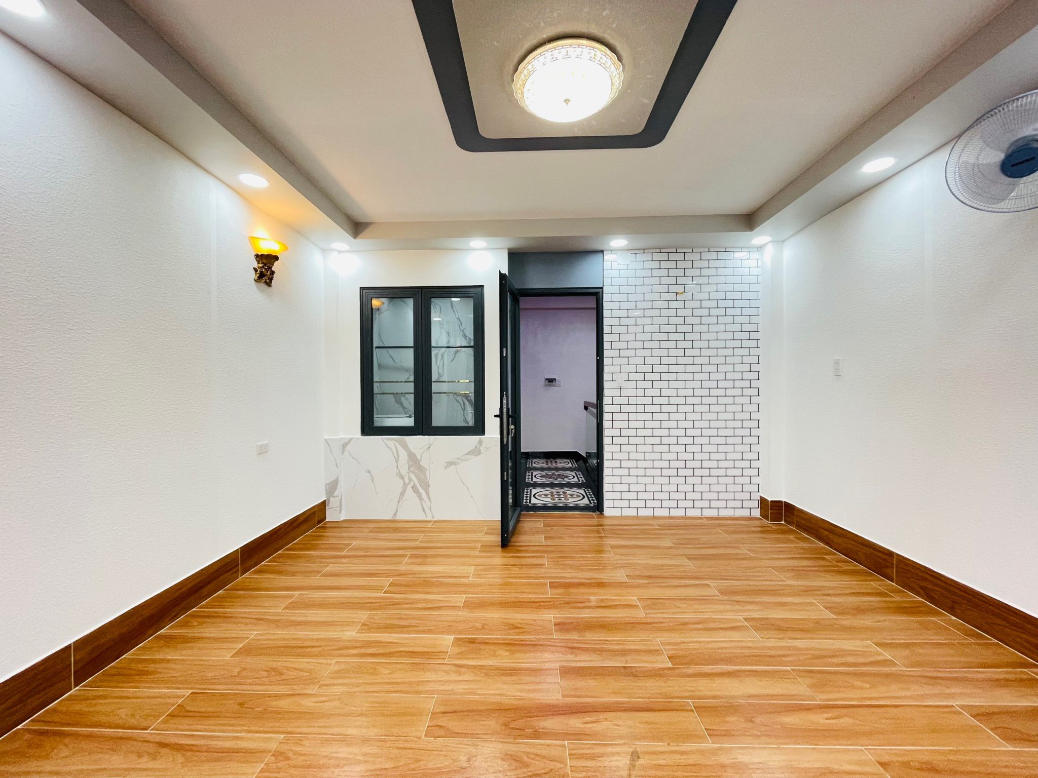 NHÀ MẶT TIỀN CÓ THANG MÁY CHƯA BAO GIỜ RẺ NHƯ VẬY XEM NHANH ĐỪNG BỎ LỠ _________________▪️______________