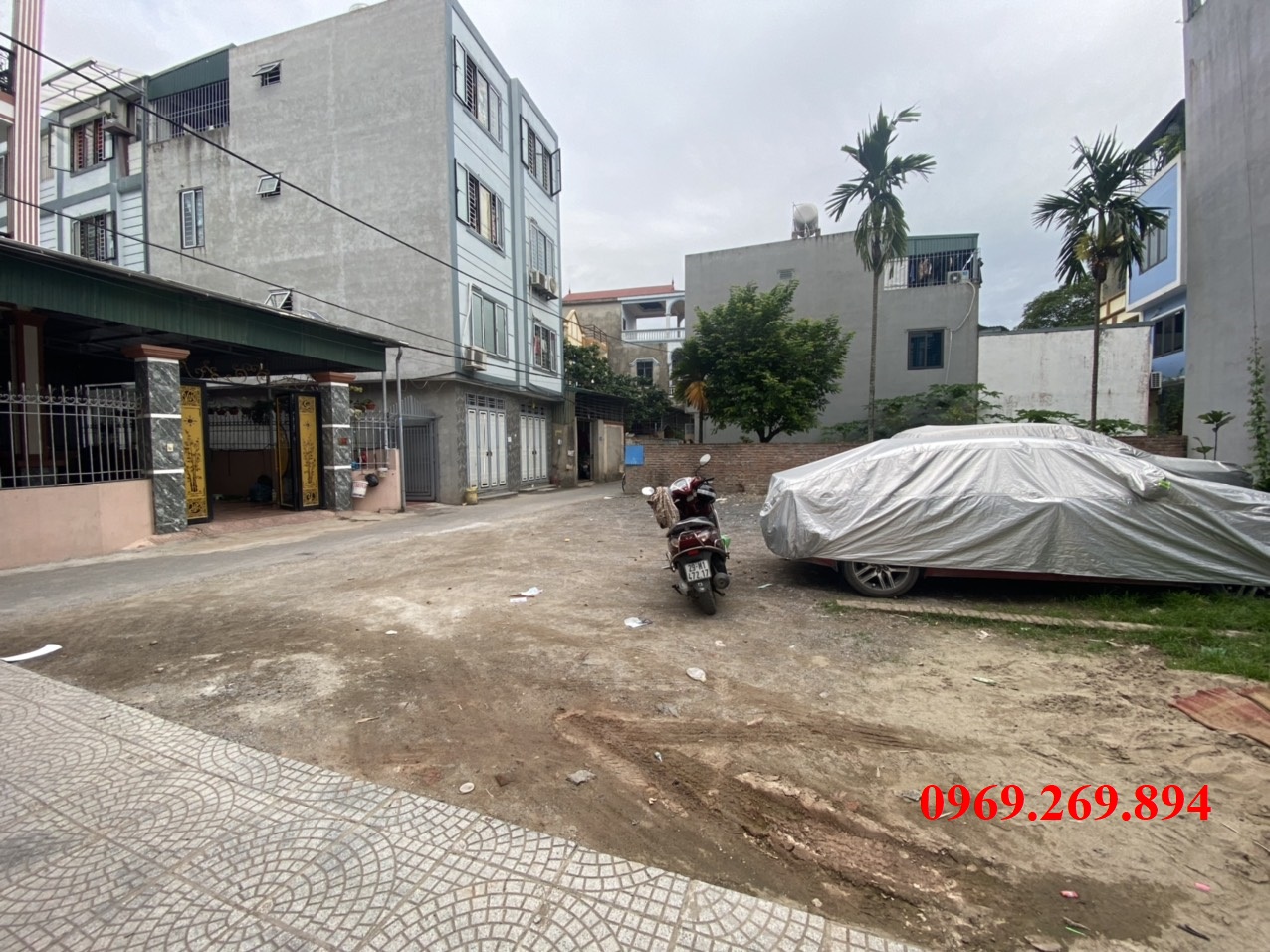 Bán gấp nhà đất giá nhỉnh 2 tỷ Yên Nghĩa Hà Đông, 36m2, 3 tầng, MT 3.3m, ô tô đỗ trước nhà (có thương lượng)