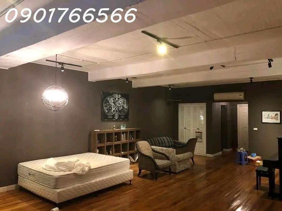 Bán nhà quận Đống Đa, Phố Mai Anh Tuấn, view hồ Hoàng Cầu, 118m x 5 T, Giá 38.8 tỷ.