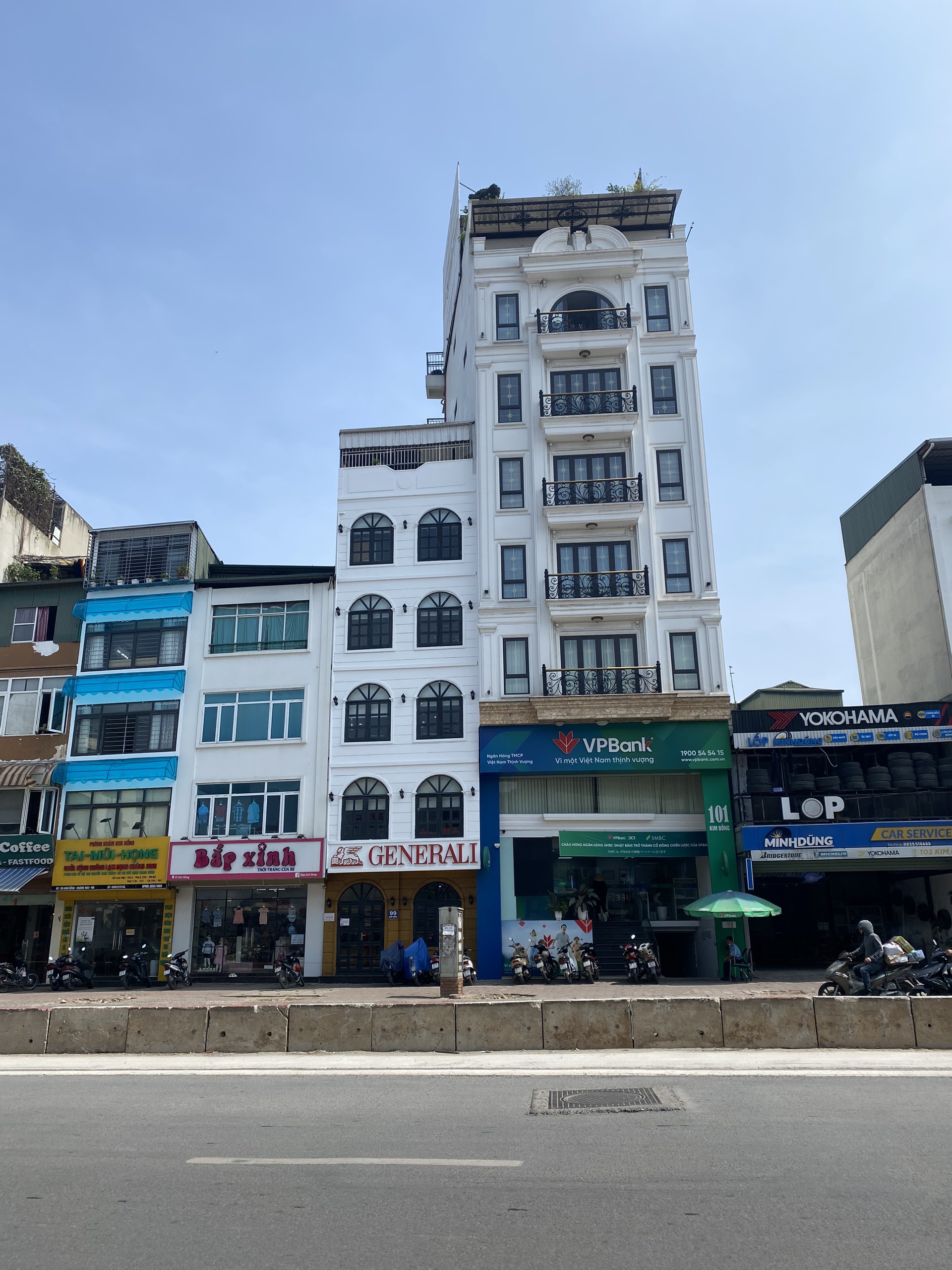 BÁN TÒA NHÀ MẶT PHỐ HAI BÀ TRƯNGKINH DOANH SẦM UẤT