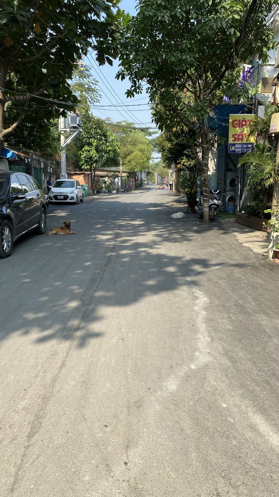 Kẹt Tiền Bán Gấp Nhà 2 Tầng Xe Hơi Đỏ cửa 70m2 Lê Văn Việt,,Hiệp Phú,Quận 9,SHR chỉ nhĩnh 3 tỷ