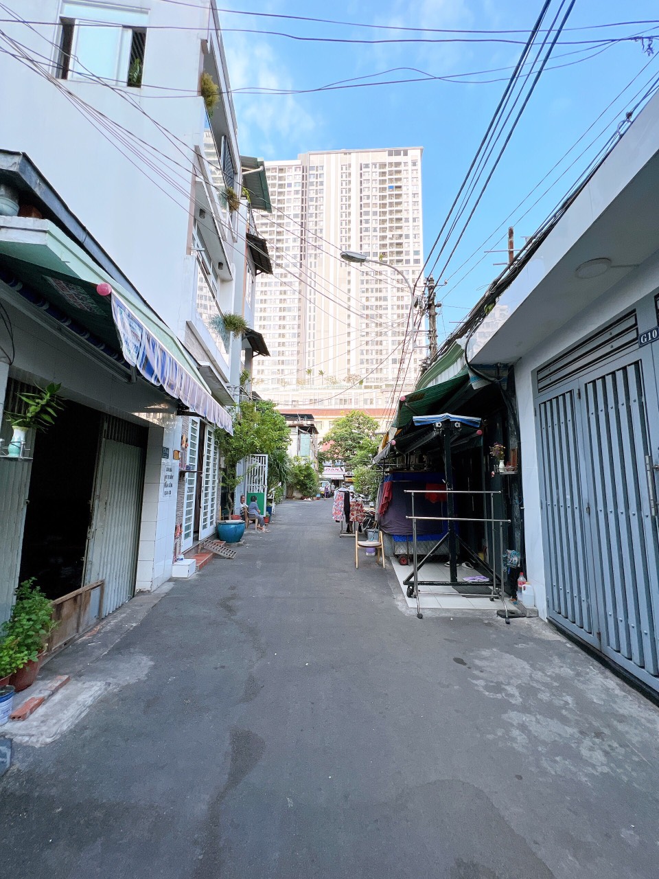 Bán Nhà - hẻm Xe Tải - Quận 4 - 48m2 - 4 Tầng - Kinh Doanh Sầm Uất