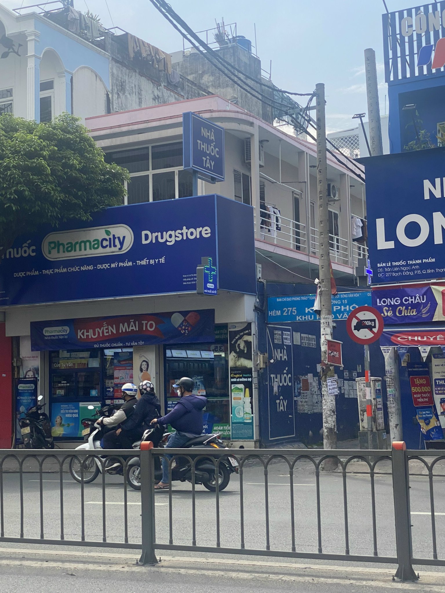 Bán căn 2 MT ngang 6,5m đường D2, P. 25, Bình Thạnh, đang cho thuê 97tr/th - Nhà 4 tầng - Giá 28 tỷ