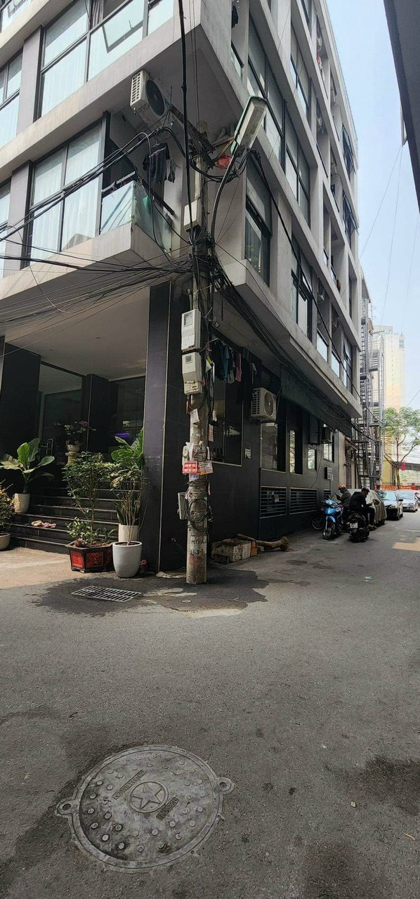 TÒA APARTMENT MỄ TRÌ - LÔ GÓC Ô TÔ TRÁNH - 8 TẦNG THANG MÁY - MT 10M - NHỈNH 30 TỶ