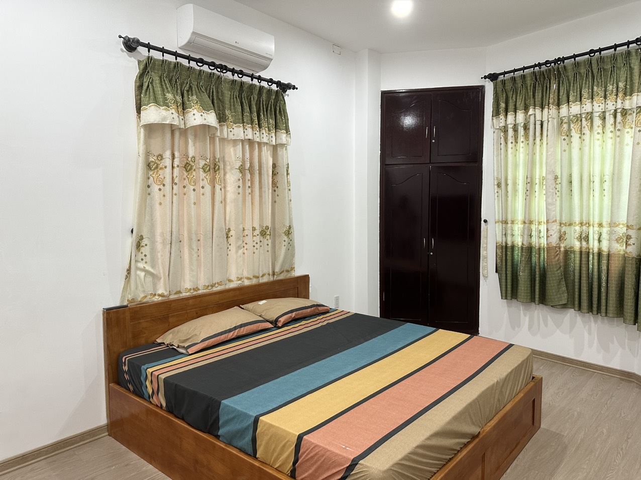 Cho Thuê Căn Hộ Đầy Đủ Tiện Nghi, số 97 Lê Độ Ngay Trung Tâm Thành Phố Đà Nẵng