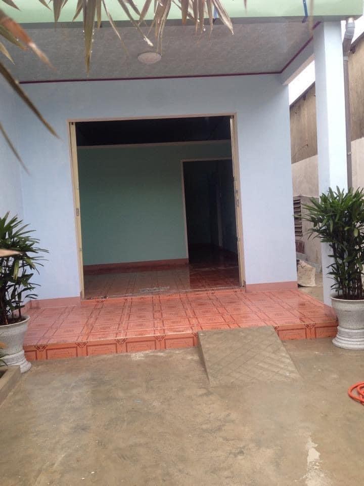 nhà cấp 4, dt rộng, kiệt ô tô, sổ đẹp, gần Mẹ suốt, giá mềm.