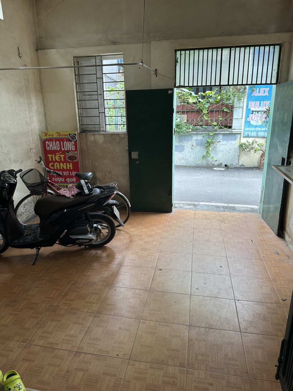 cho thuê nhà nguyên căn Ngọc Thụy, Long Biên 50m2 * 2 p. ngủ * nhà mới hoàn thiện