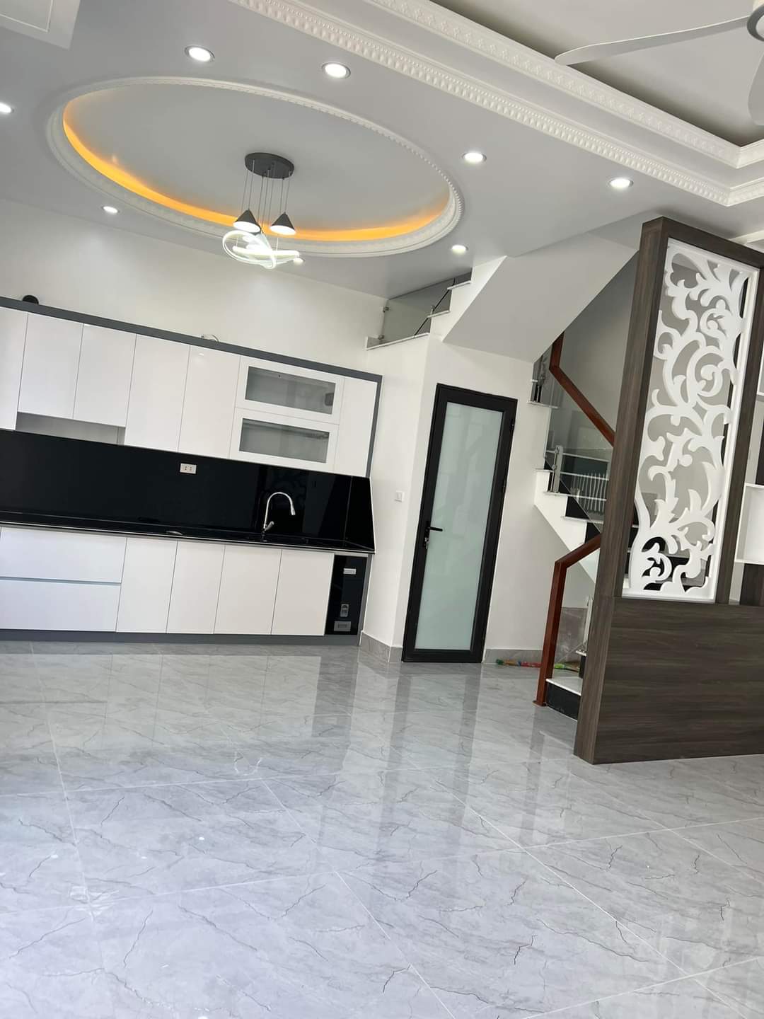 Bán nhà xây mới tinh 4 tầng - Phố Đông An - diện tích 40m, ngay sau mặt ngõ, GIÁ 3 tỉ