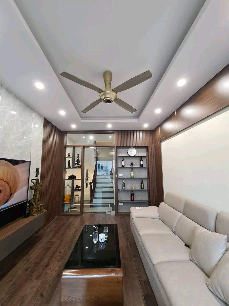 PHỐ HOÀNG SÂM, CẦU GIẤY. DT 25m x 5 Tầng x Giá 3.65 tỷ