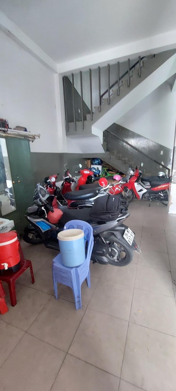 TOÀ NHÀ 4 TẦNG 8×13M CHO THUÊ 17 PHÒNG DOANH THU 35 TRIỆU/THÁNG - NGAY MÃ LÒ LÊ VĂN QUỚI BÌNH TÂN -105m2 - 12 ty tl