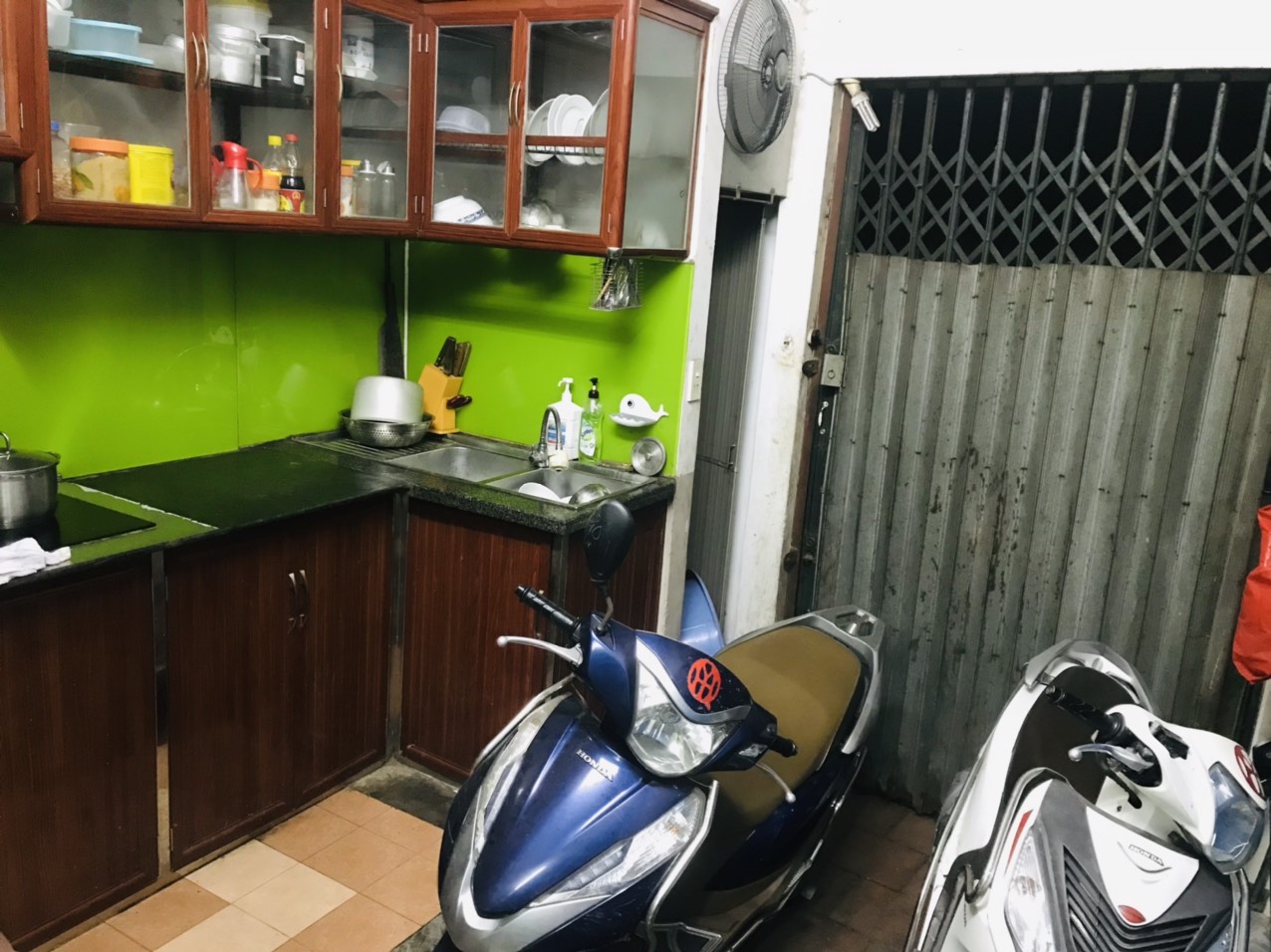 Chính chủ, cho thuê nhà 36m2, 2 tầng ngõ 193 Phúc Tân, Phường Phúc Tân, Hoàn Kiếm, Hà Nội.