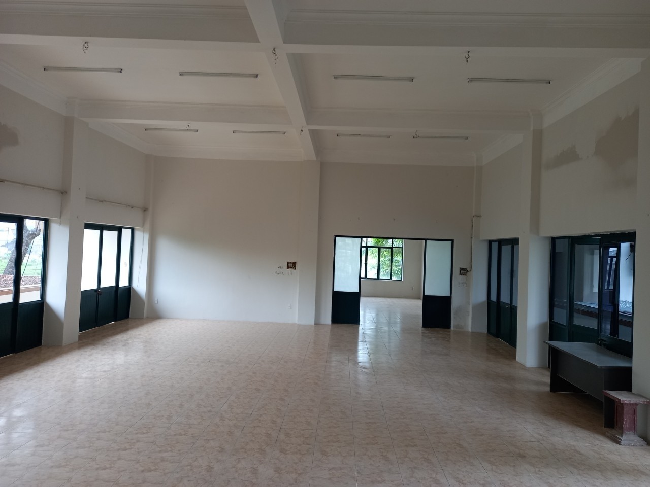 Chính chủ cho thuê văn phòng tòa nhà 2 tầng tại số 9 Thụy Phương, Bắc TL, HN DT 30 - 200 m2