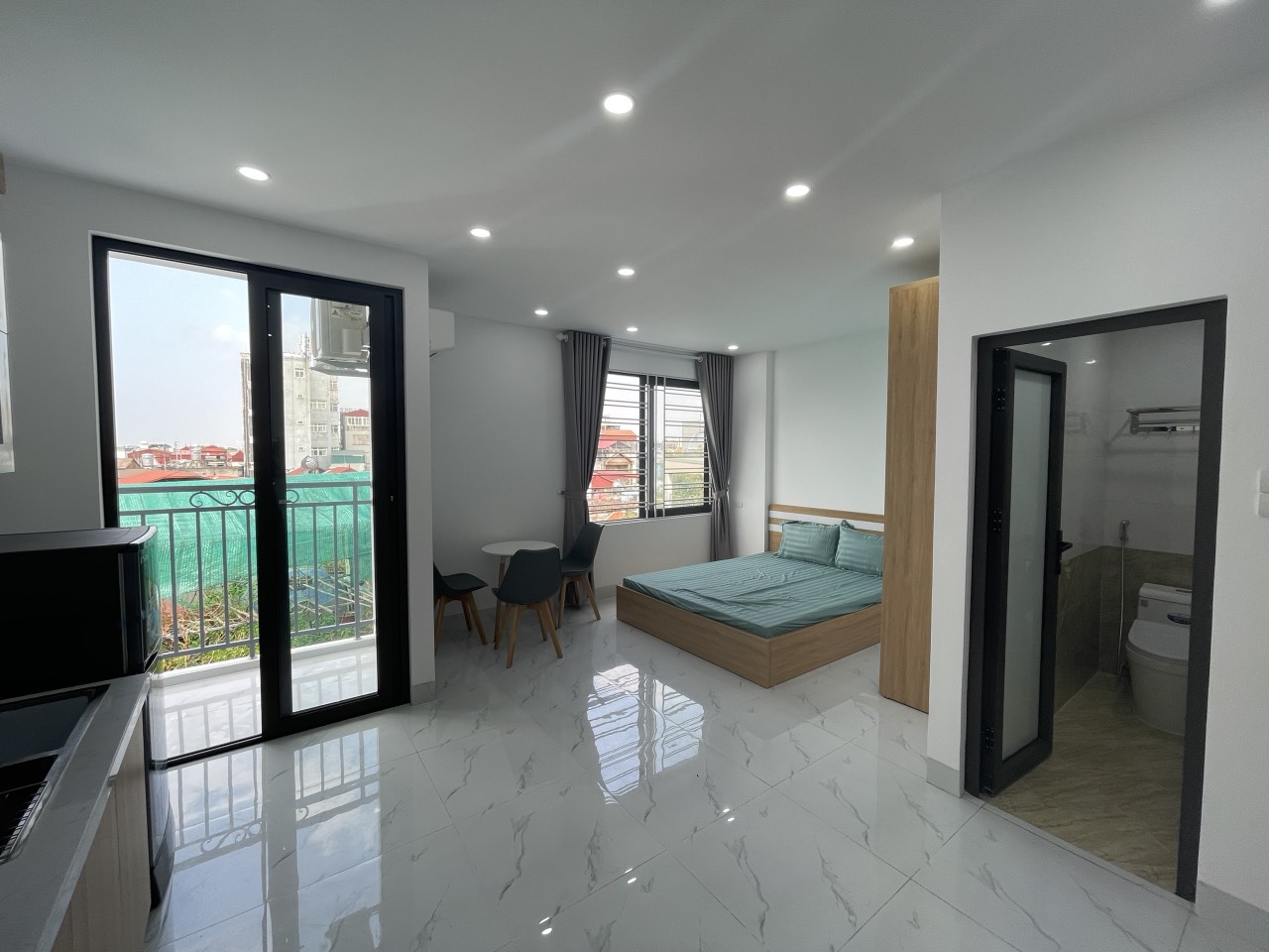 cho thuê căn hộ phố Ngọc Lâm, Long Biên 30m2 * full nội thất * mới hoàn thiện