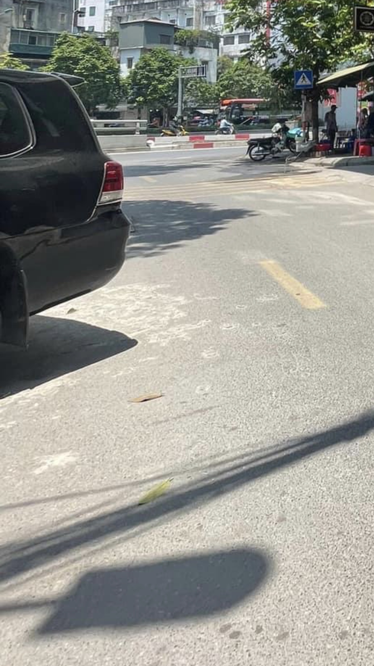 BÁN NHÀ MẶT NGÕ TRƯỜNG CHINH THANH XUÂN 70M 5,4 TỶ Ô TÔ ĐỖ CỔNG